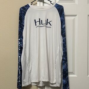 Huk Men's White and Navy Long Sleeve Shirt